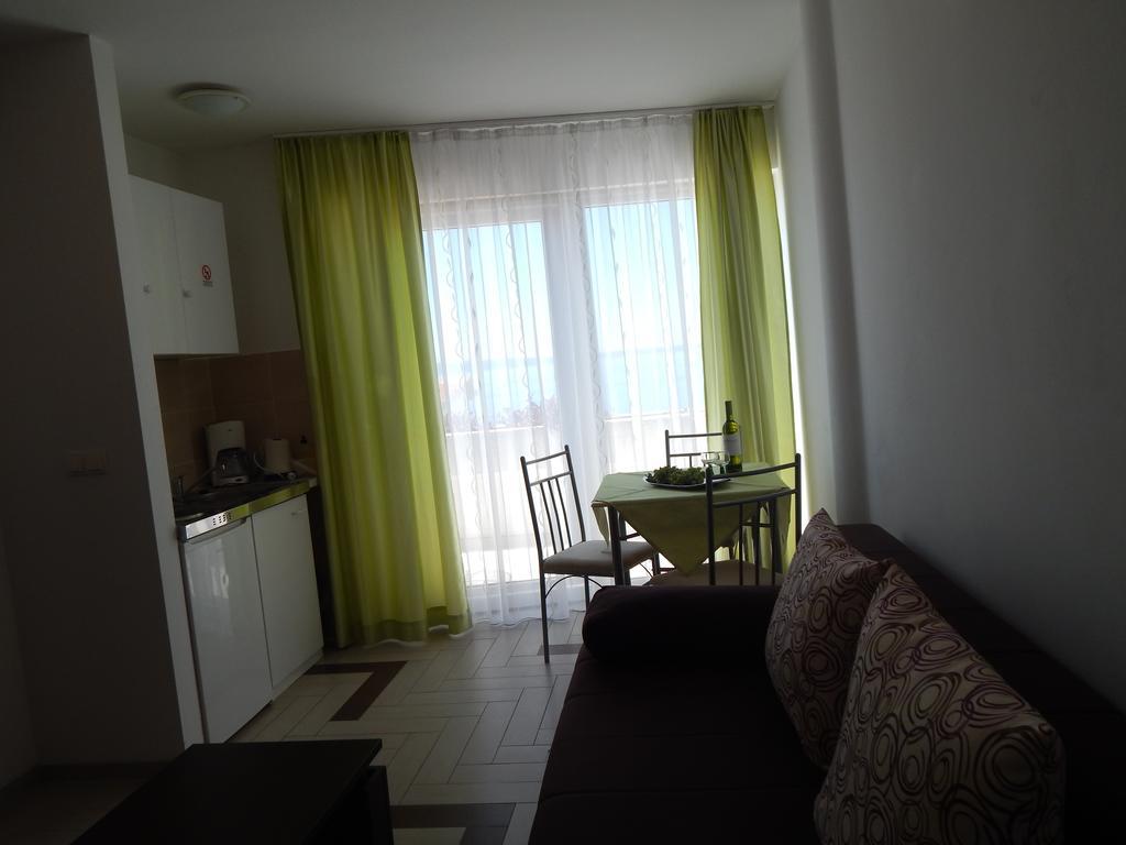 Apartments Sofija Podstrana Exterior photo